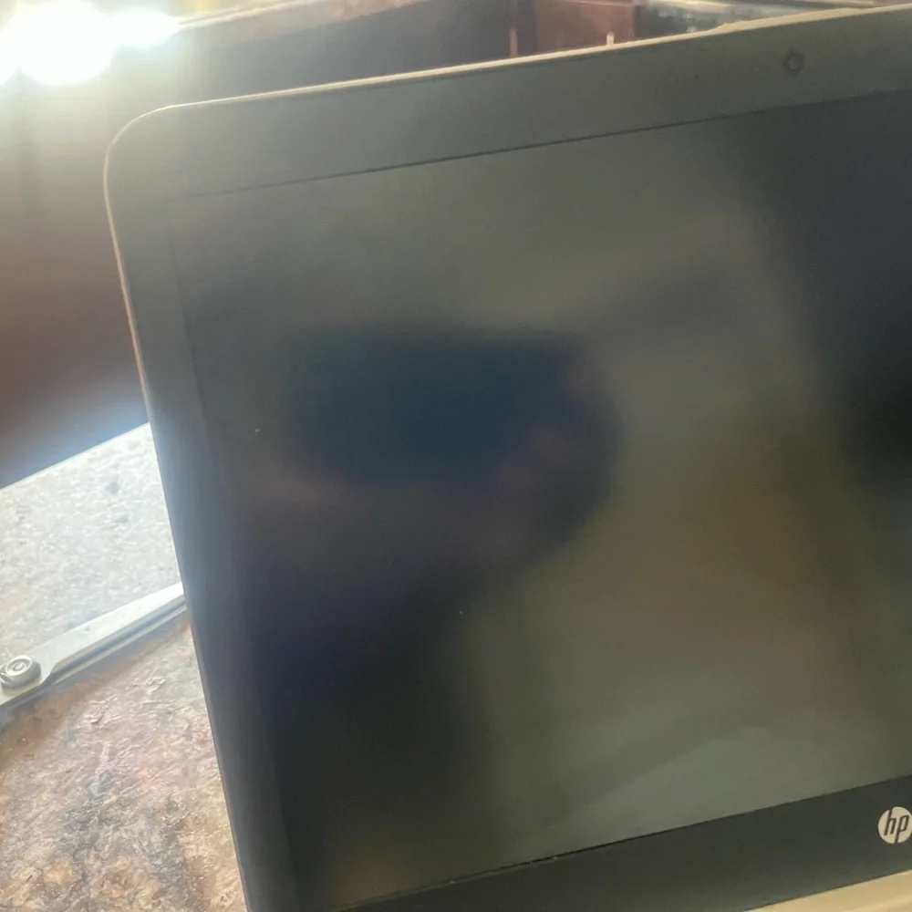 Hp Elite Book Used Like New Factory reseted . Good for work